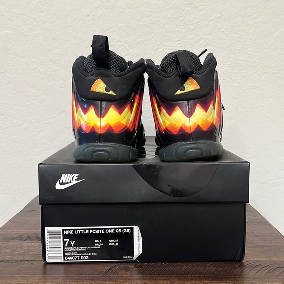Nike Little Posite One Halloween - Picture 2 of 8